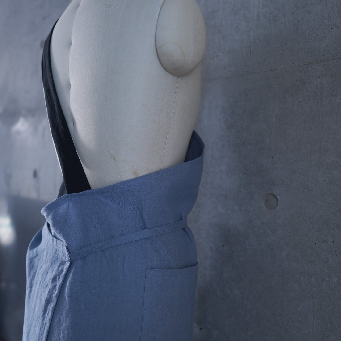 one mile apron-linen blue