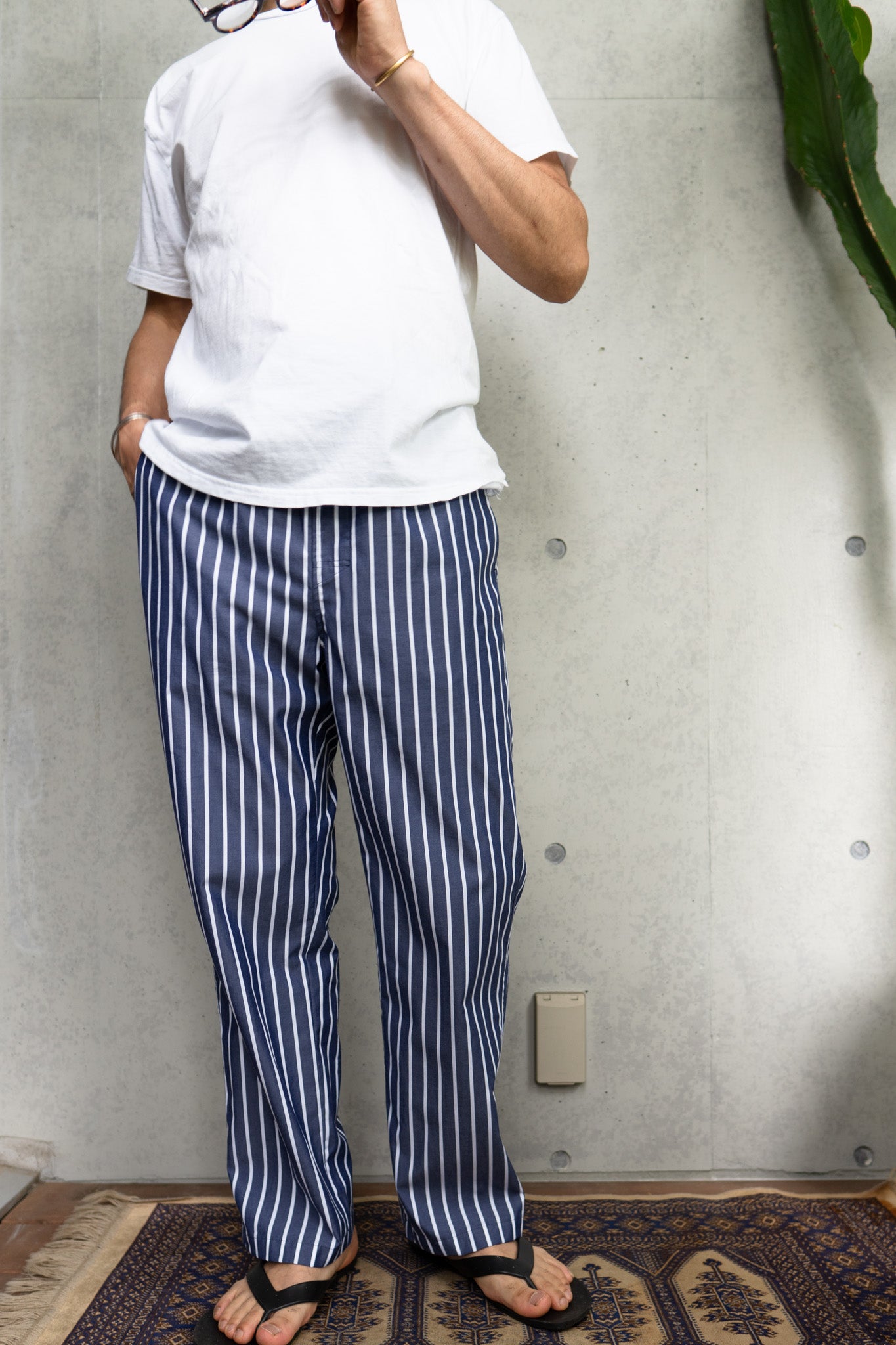 his pants-navy stripe