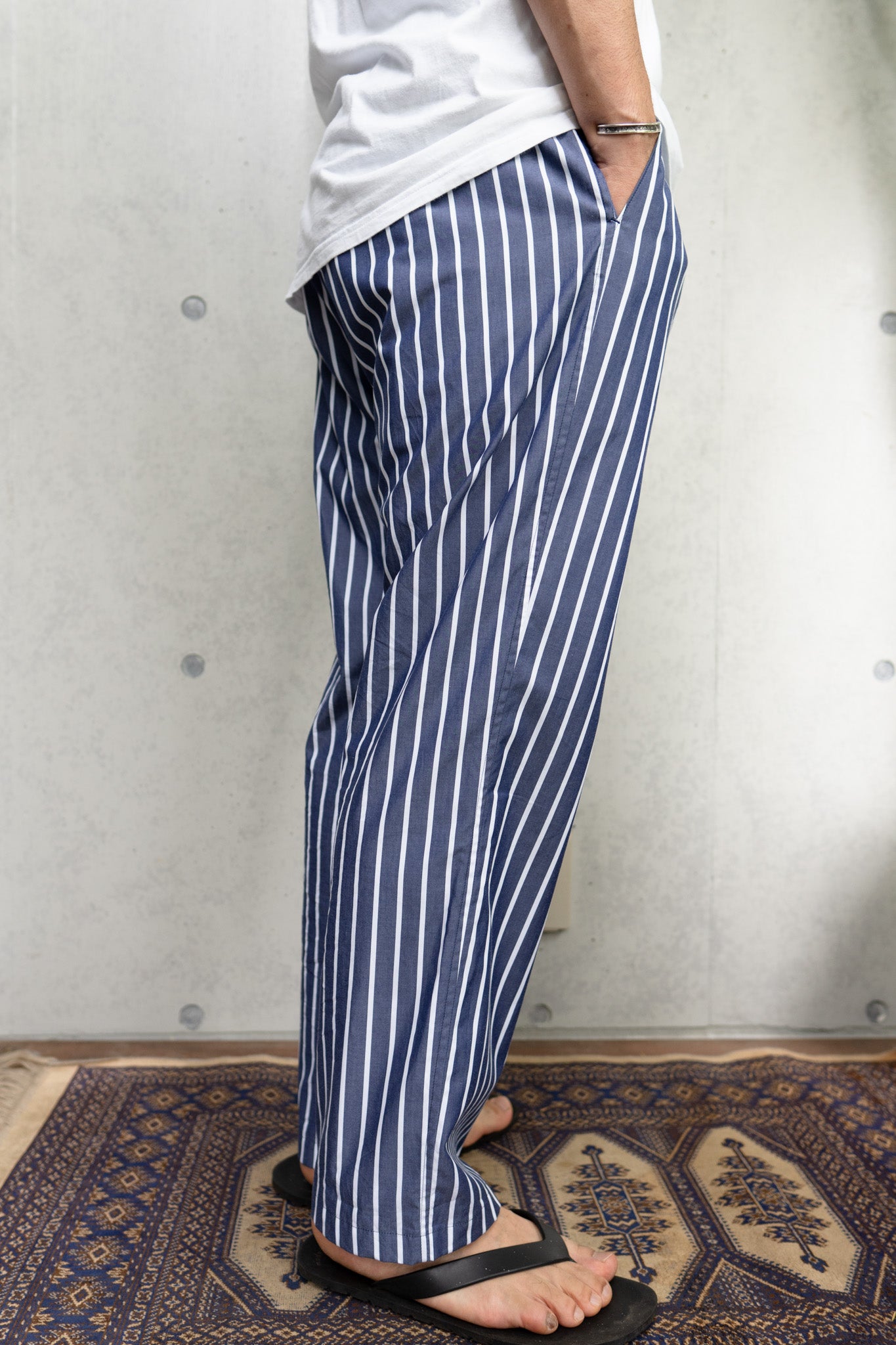 his pants-navy stripe