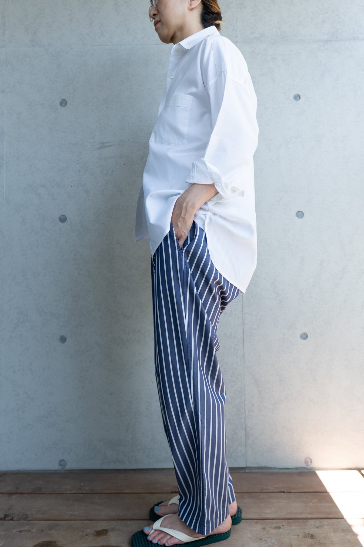his pants-navy stripe
