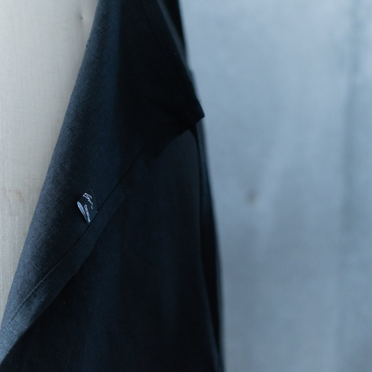 one mile apron-linen kuro