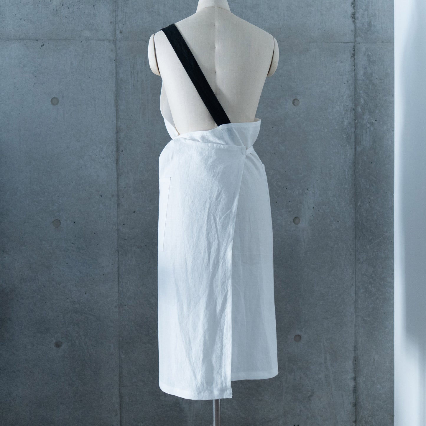 one mile apron-linen siro